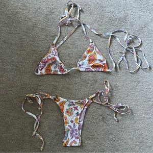 Blackbough Rio Paisleys Chloe top and bottom